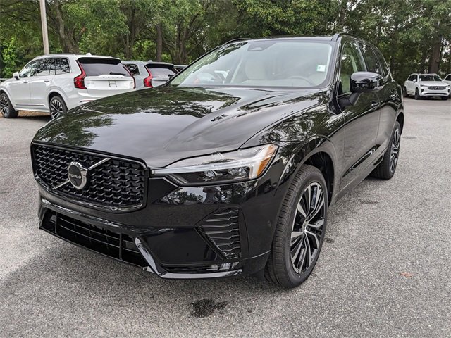 New 2025 Volvo XC60 B5 Plus w/ Protection Package Premier image 8