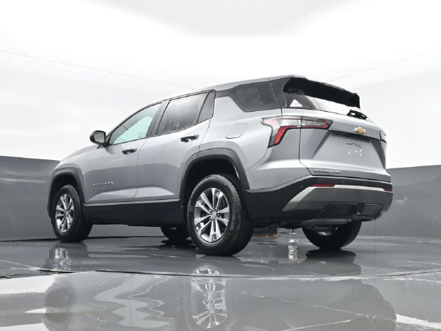Used 2025 Chevrolet Equinox LT AWD/4WD image 24