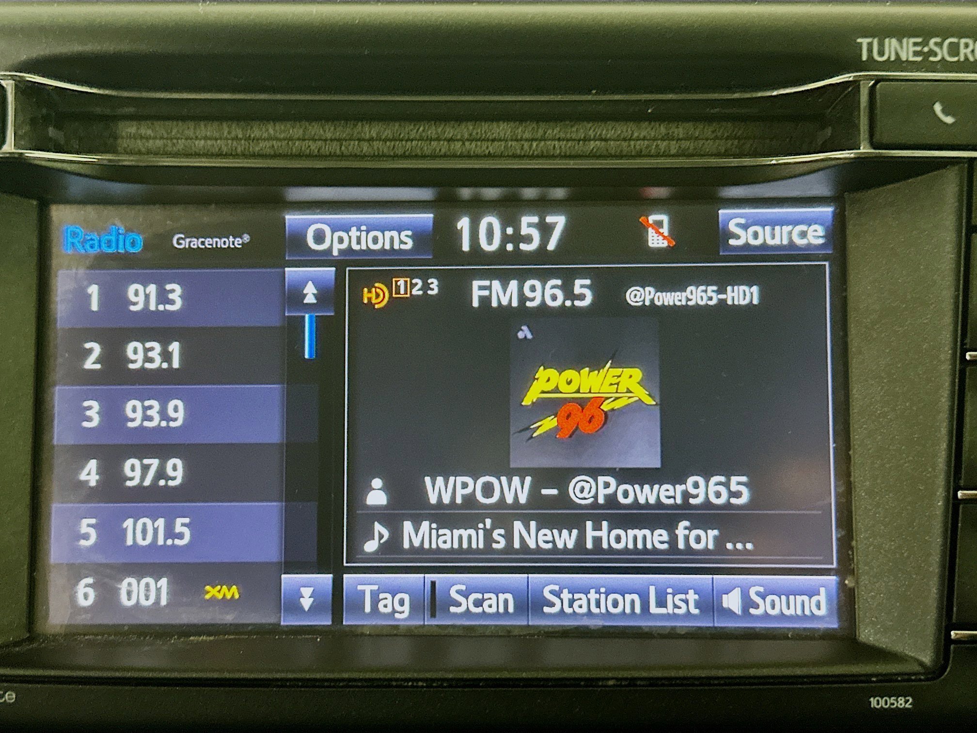 Used 2016 Toyota RAV4 XLE image 23