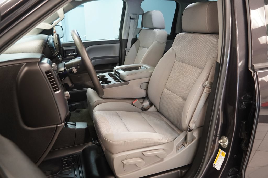 Used 2015 Chevrolet Silverado 1500 LS w/ Trailering Package AWD/4WD image 3