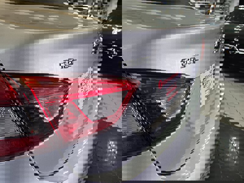 Used 2018 Chevrolet Cruze LS image 25