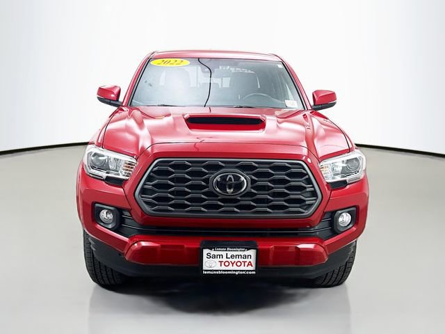 Used 2022 Toyota Tacoma TRD Sport AWD/4WD image 2