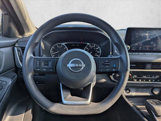 Used 2024 Nissan Rogue SV AWD/4WD image 14