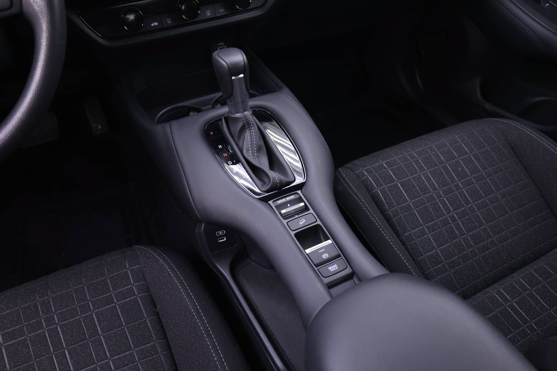 Certified 2024 Honda HR-V LX image 13