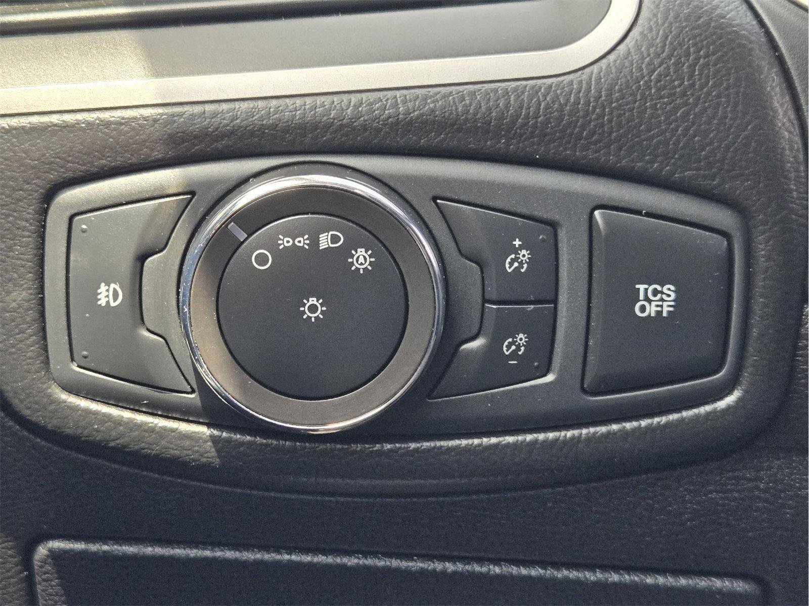 Used 2020 Ford Edge SEL AWD/4WD image 21