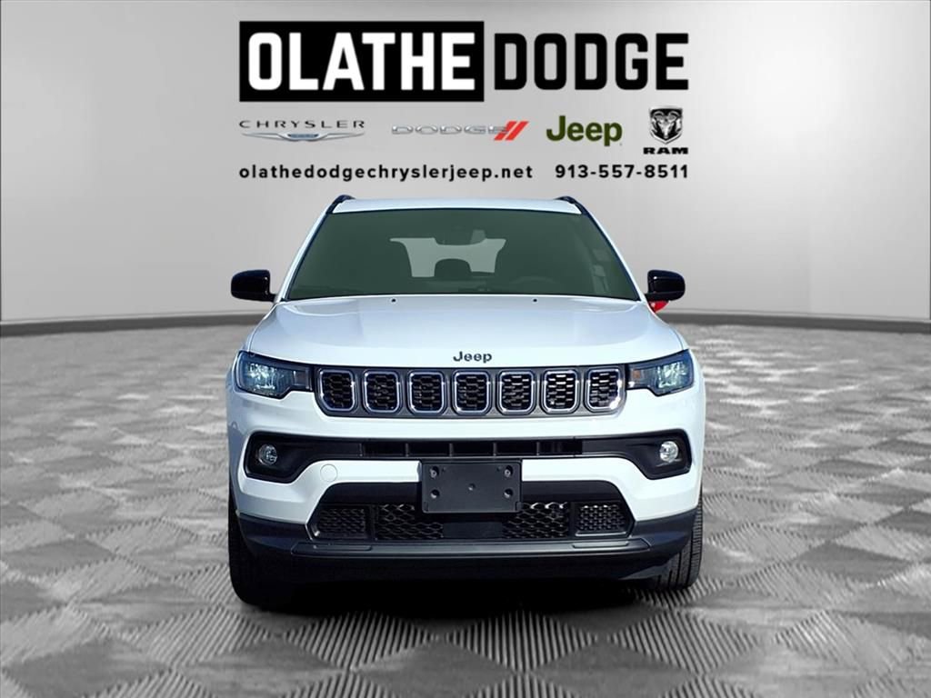 Certified 2024 Jeep Compass Latitude image 30