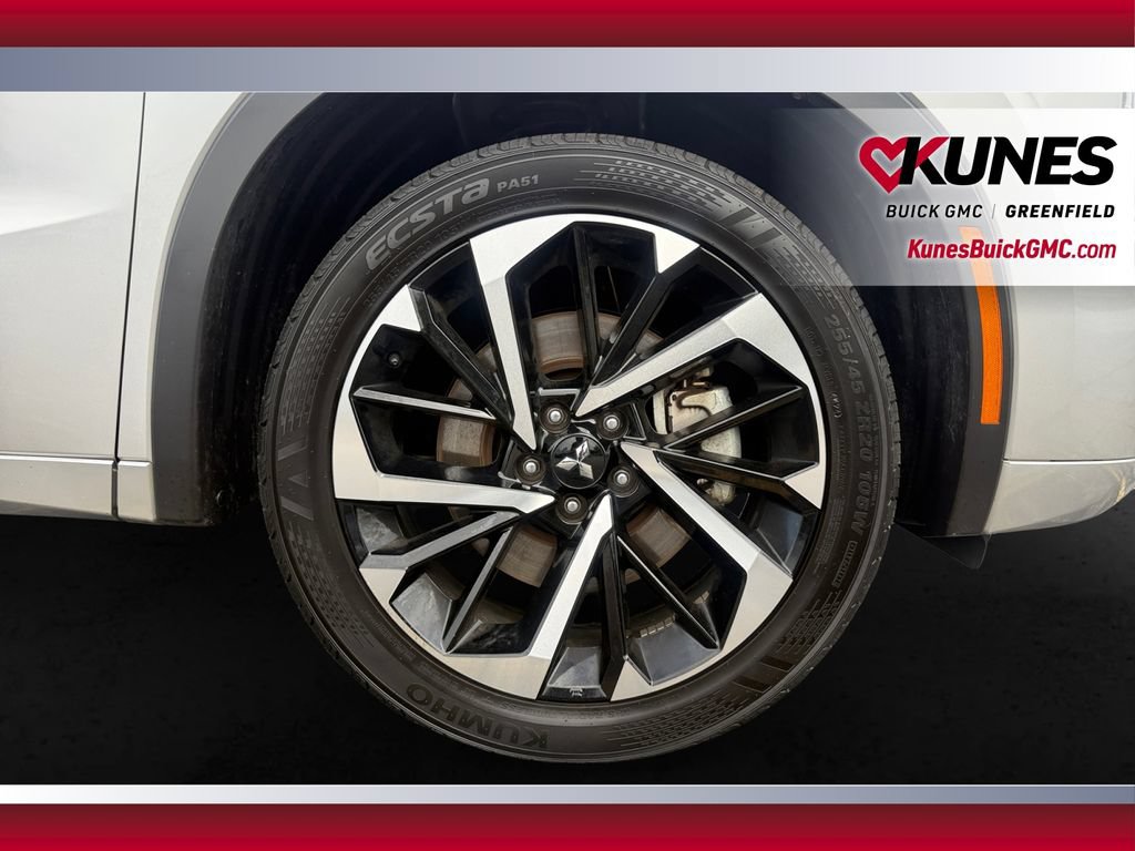 Used 2023 Mitsubishi Outlander SEL AWD/4WD image 9