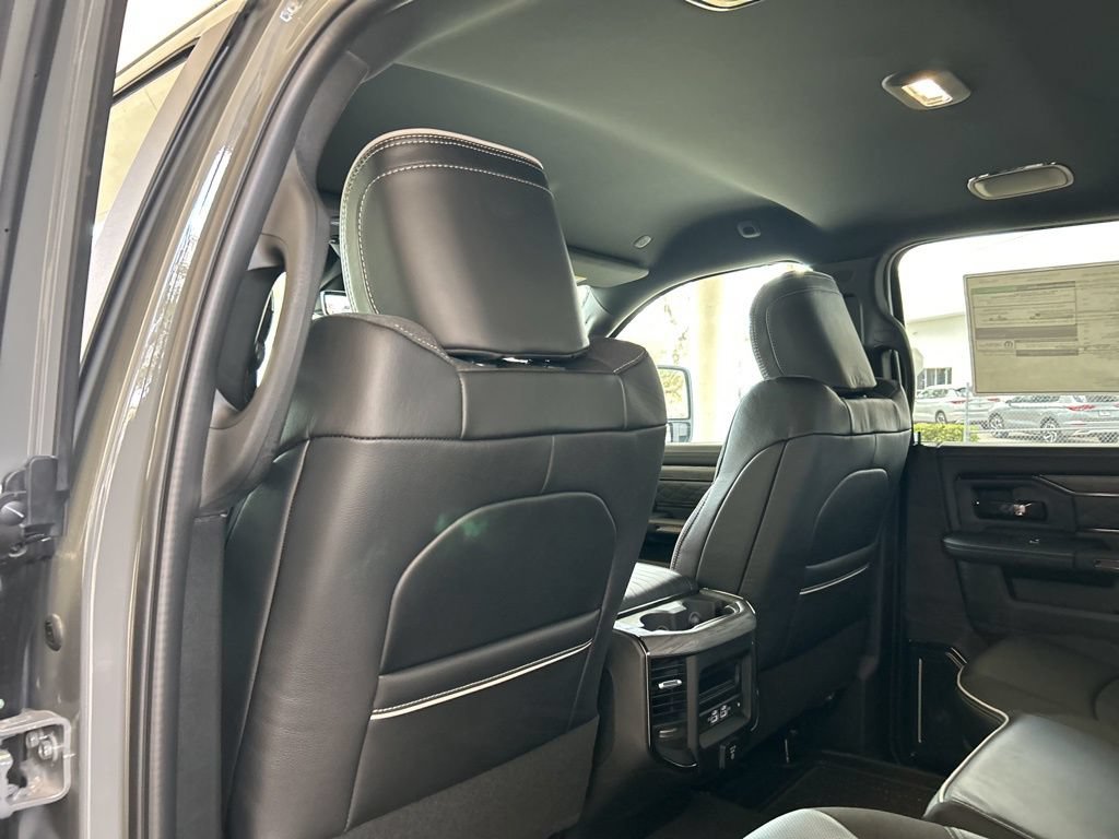 New 2026 RAM 3500 Limited AWD/4WD image 42