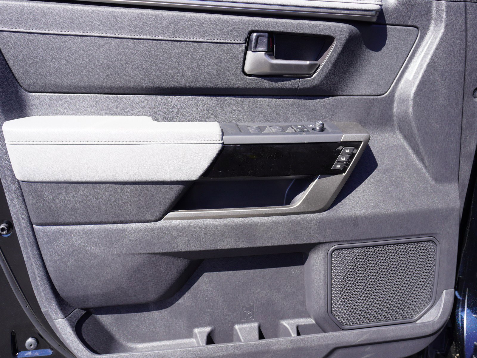 New 2026 Toyota Tundra Limited image 19