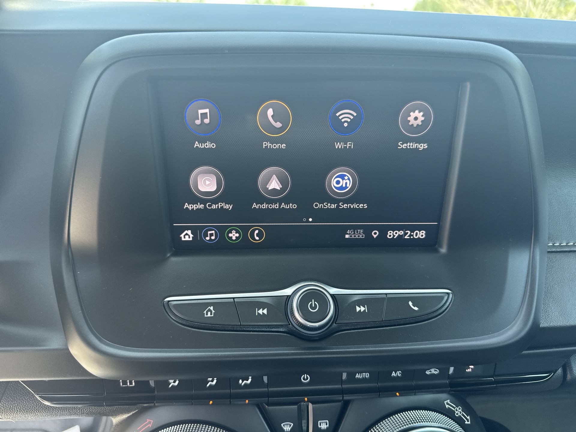 Used 2020 Chevrolet Camaro LT RWD image 13