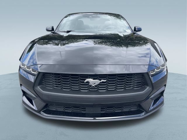 Used 2024 Ford Mustang Coupe RWD image 10