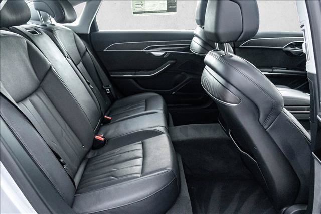 Used 2023 Audi A8 L 3.0T AWD/4WD image 25