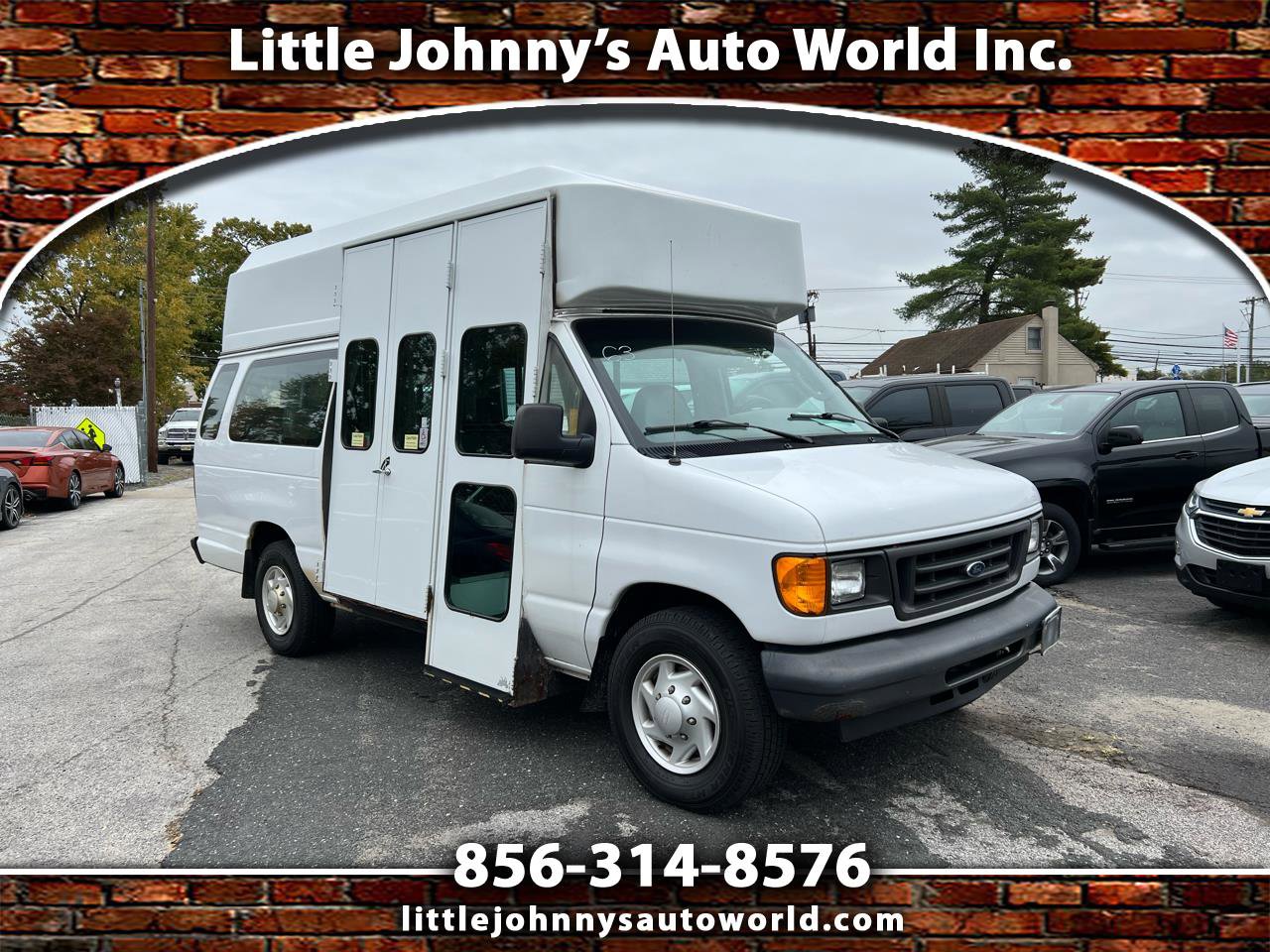 Used 2004 Ford E-350 and Econoline 350 Extended Super Duty