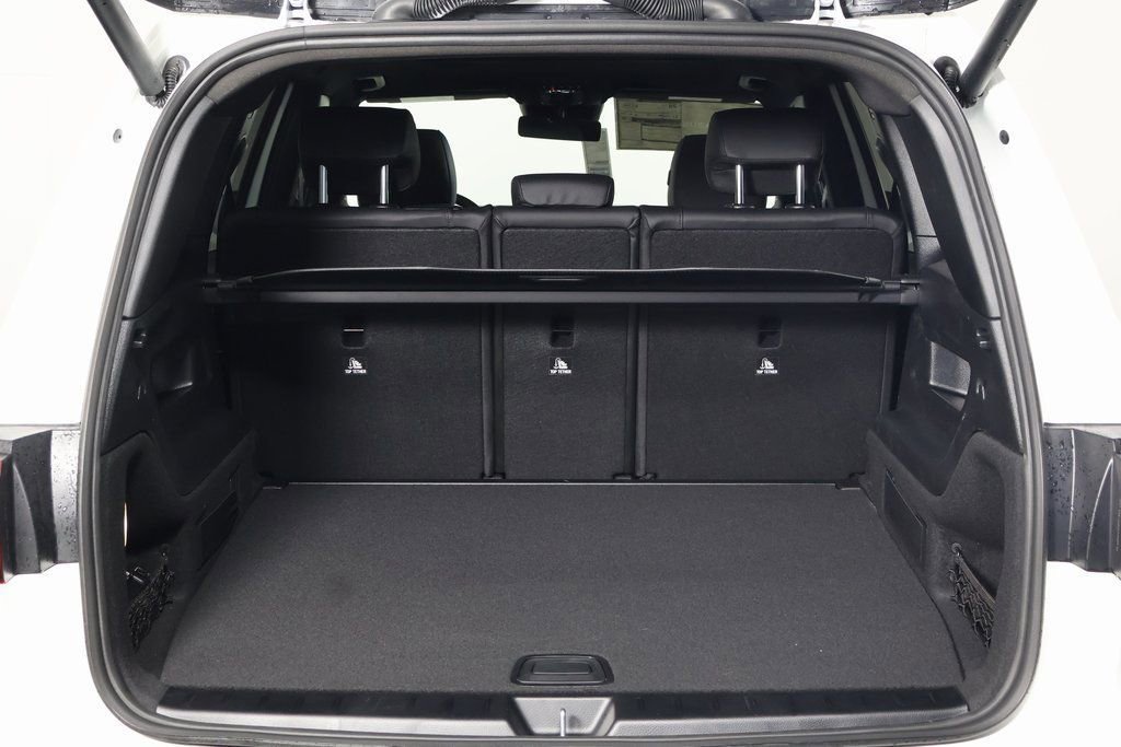 New 2026 Mercedes-Benz GLB 250 image 8