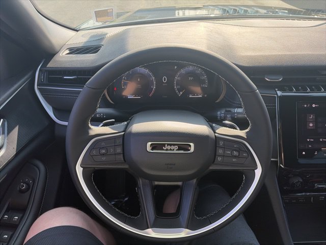 New 2026 Jeep Grand Cherokee Laredo X AWD/4WD image 14