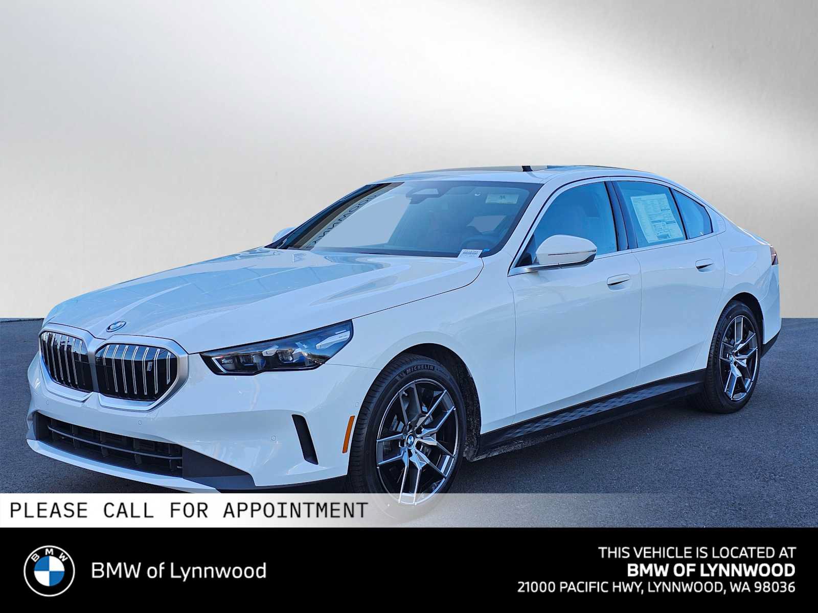 New 2026 BMW i5 eDrive40 w/ Premium Package AWD/4WD image 7
