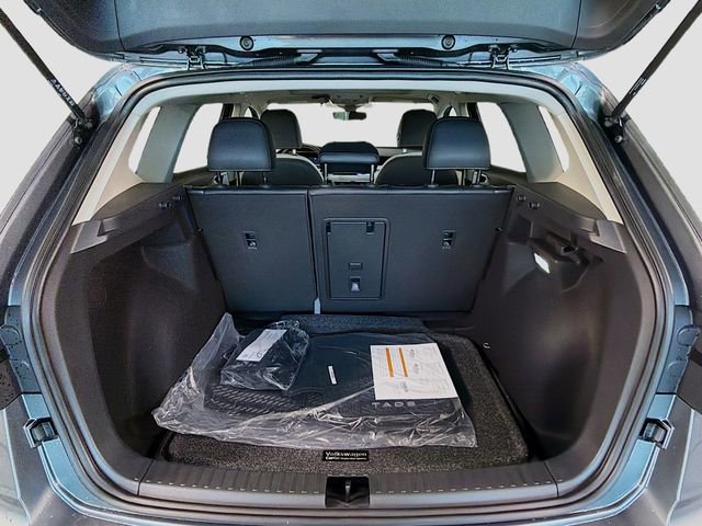 New 2026 Volkswagen Taos SE image 26