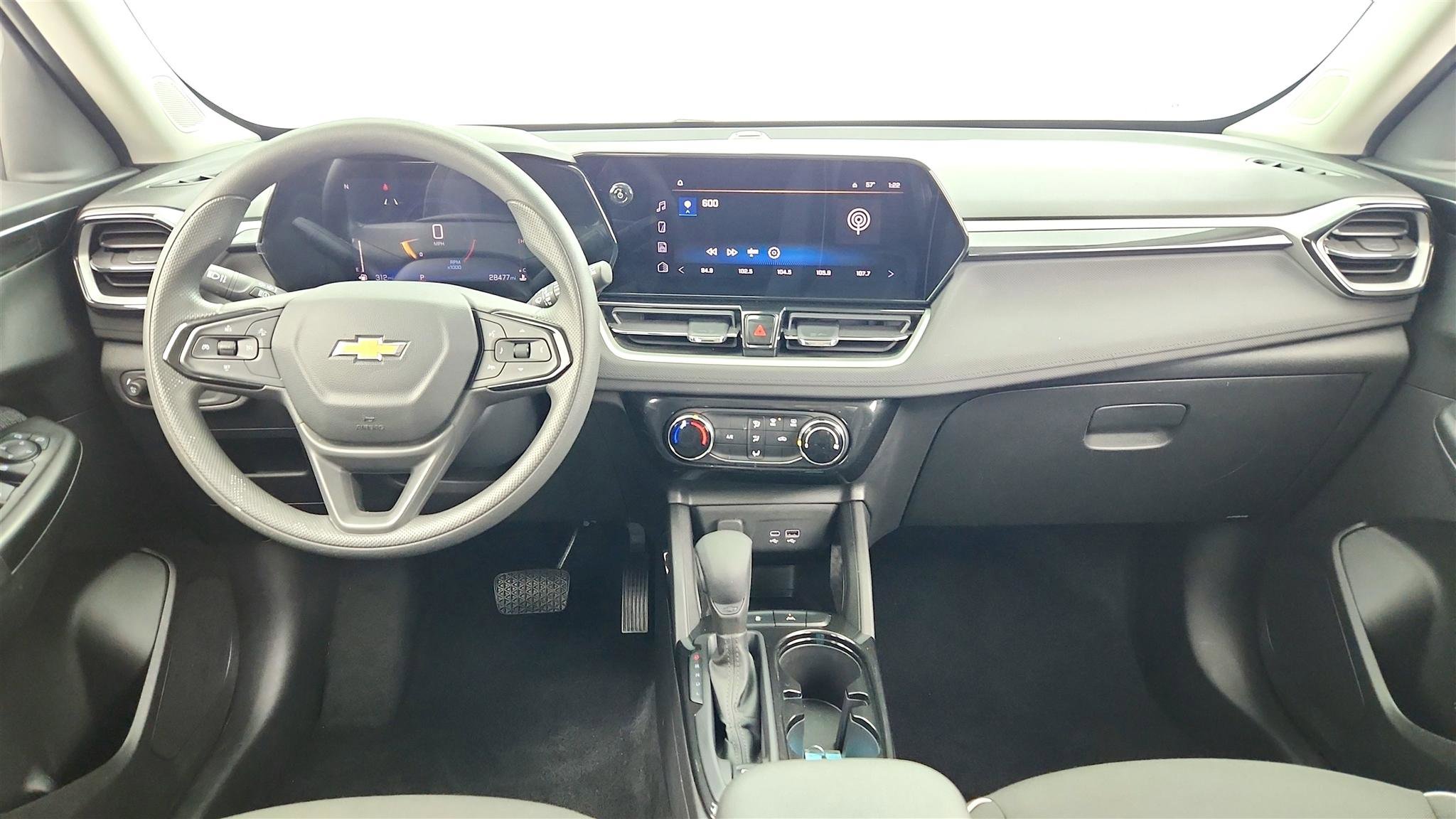 Used 2025 Chevrolet TrailBlazer LT image 27