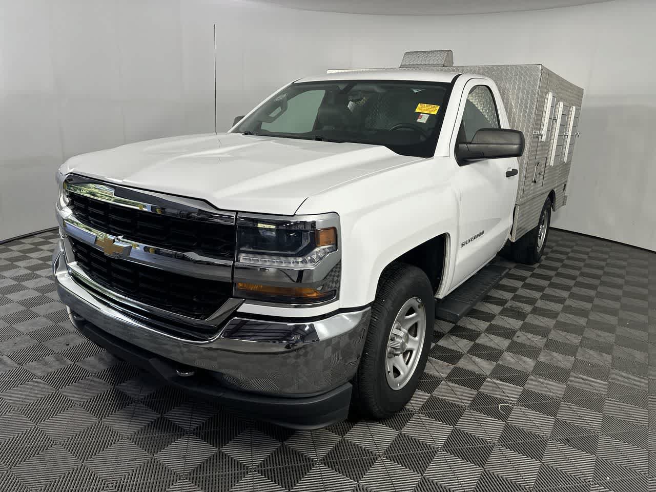 Used 2018 Chevrolet Silverado 1500 W/T w/ WT Fleet Convenience Package AWD/4WD image 4