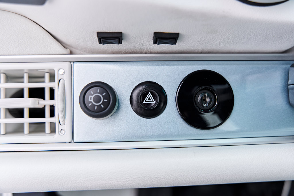 Used 1990 Porsche 911 Carrera image 63