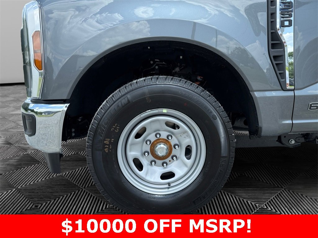 New 2025 Ford F350 XL w/ XL Chrome Package image 9