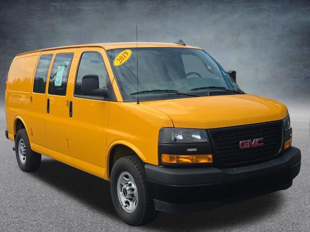 Used 2019 GMC Savana 2500 RWD image 10