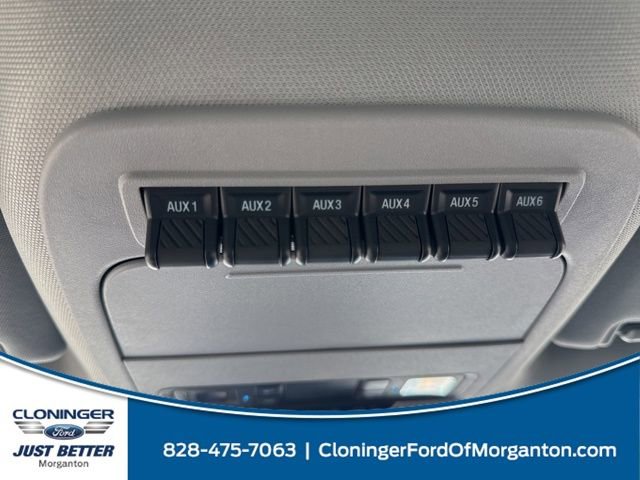 New 2025 Ford F450 XLT w/ XLT Value Package image 34