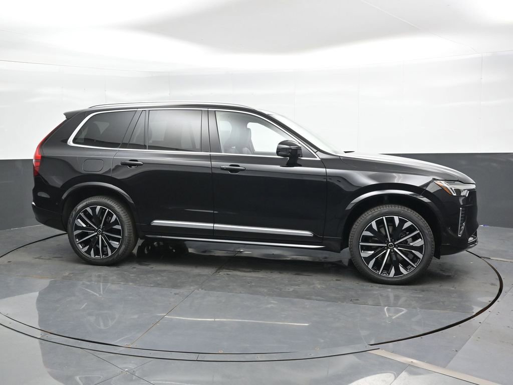New 2026 Volvo XC90 B6 Ultra image 3