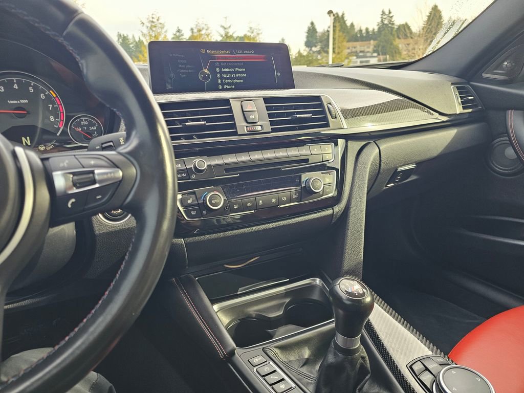 Used 2016 BMW M3 image 33