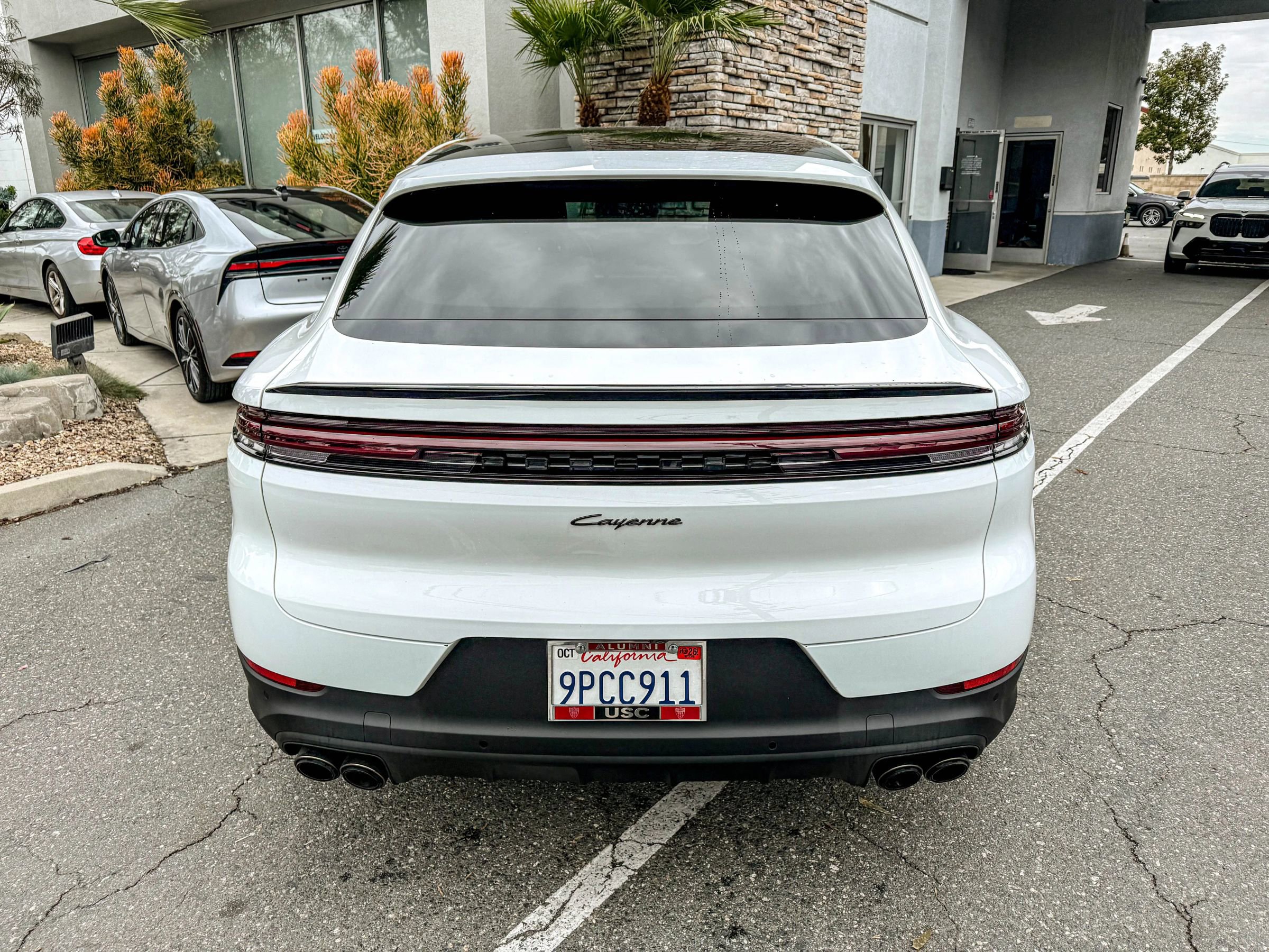 Used 2024 Porsche Cayenne Coupe image 11