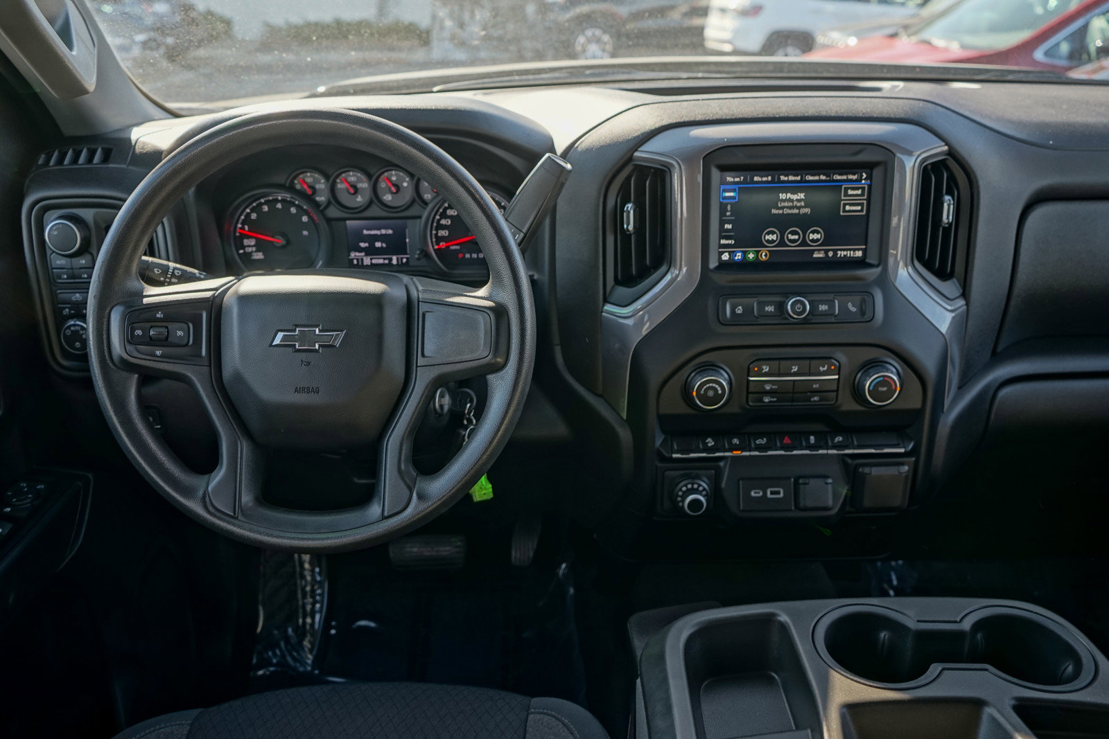 Used 2022 Chevrolet Silverado 1500 Custom Trail Boss w/ LPO, Dark Essentials Package image 12