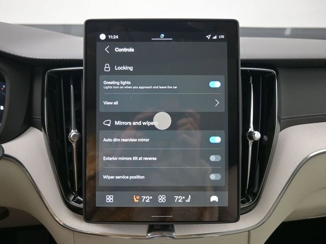 New 2026 Volvo XC60 B5 Ultra w/ Protection Package Premier image 18