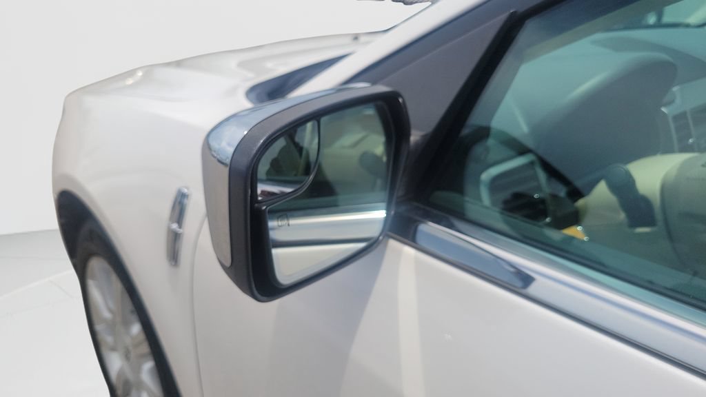 Used 2012 Lincoln MKZ Hybrid FWD image 25