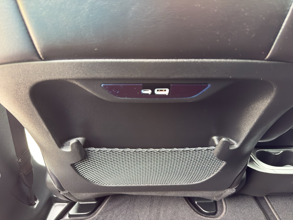 New 2026 Chrysler Pacifica Select FWD image 32
