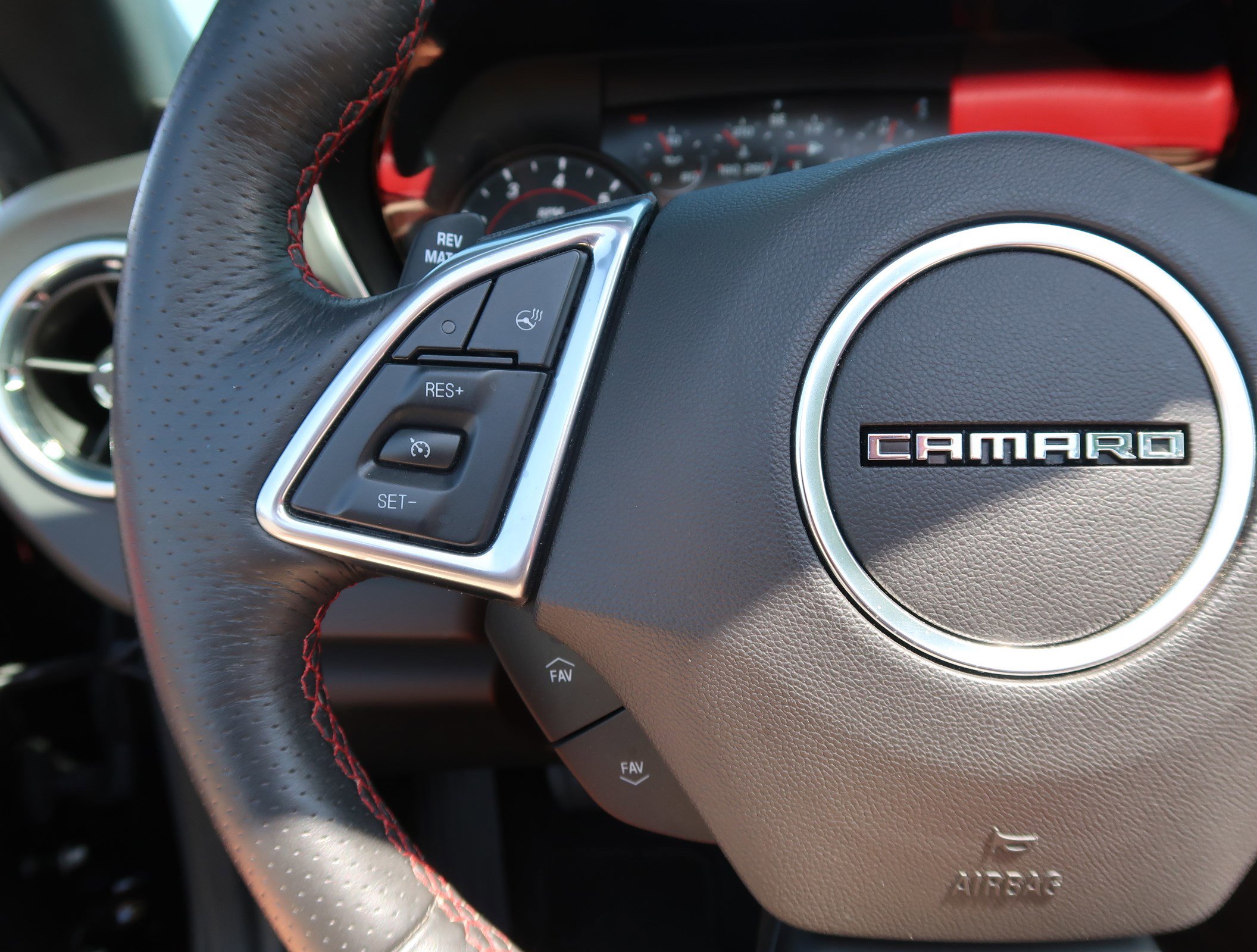 Used 2017 Chevrolet Camaro SS RWD image 22