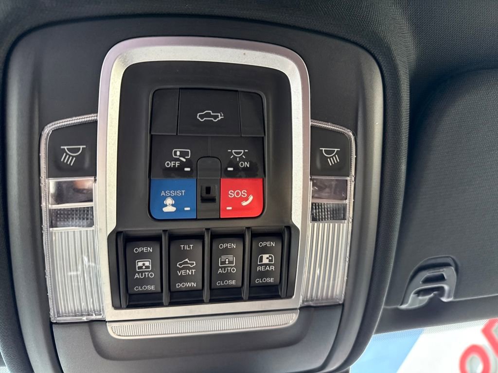 Used 2020 RAM 1500 Limited image 35