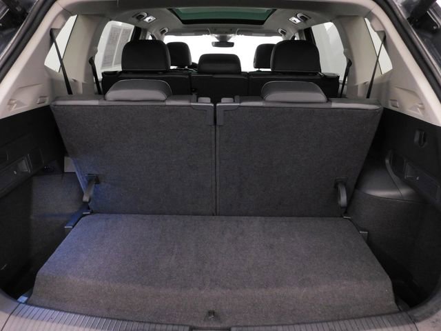 Used 2024 Volkswagen Tiguan SE image 16
