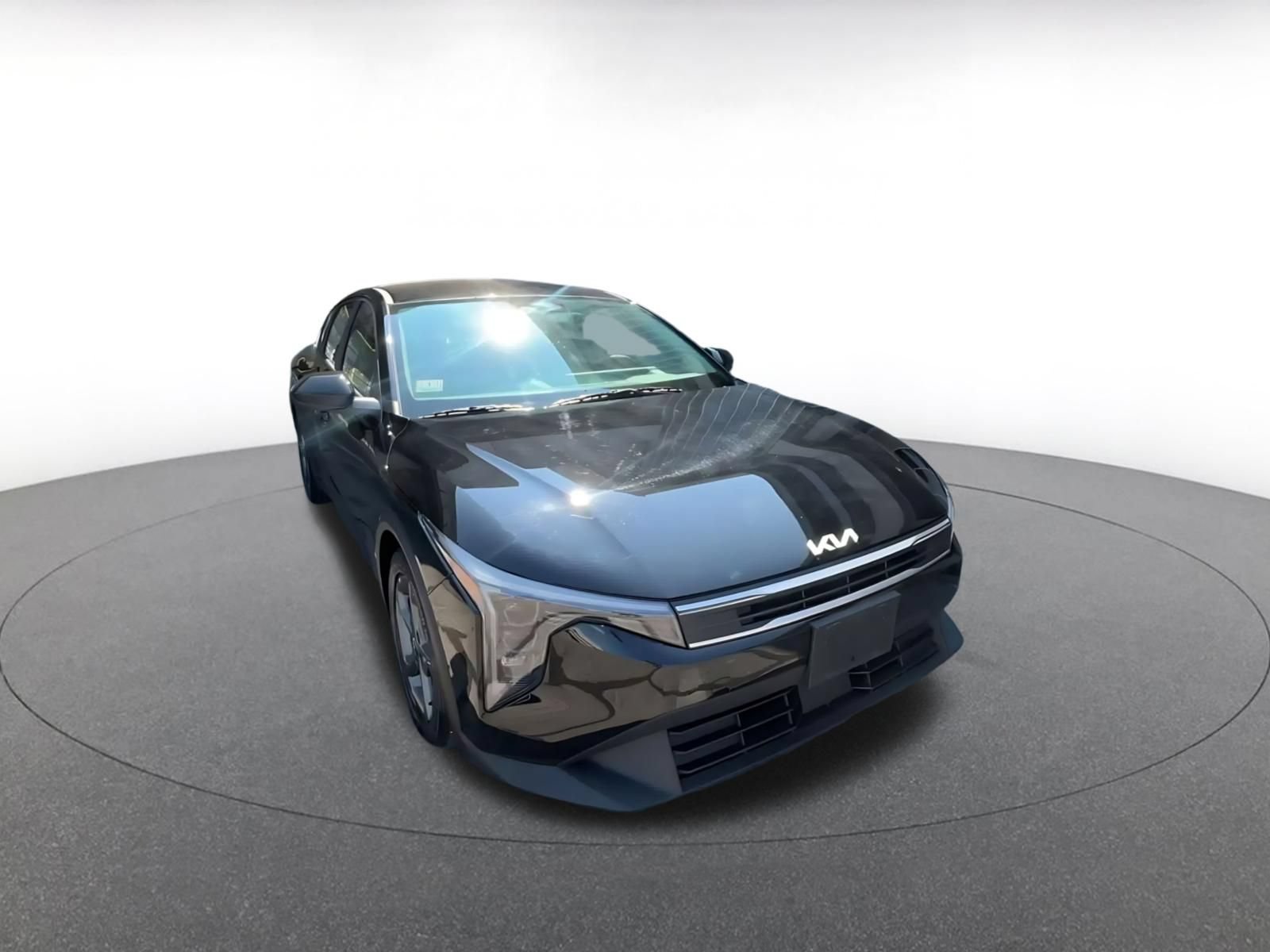 Used 2026 Kia K4 FWD image 3