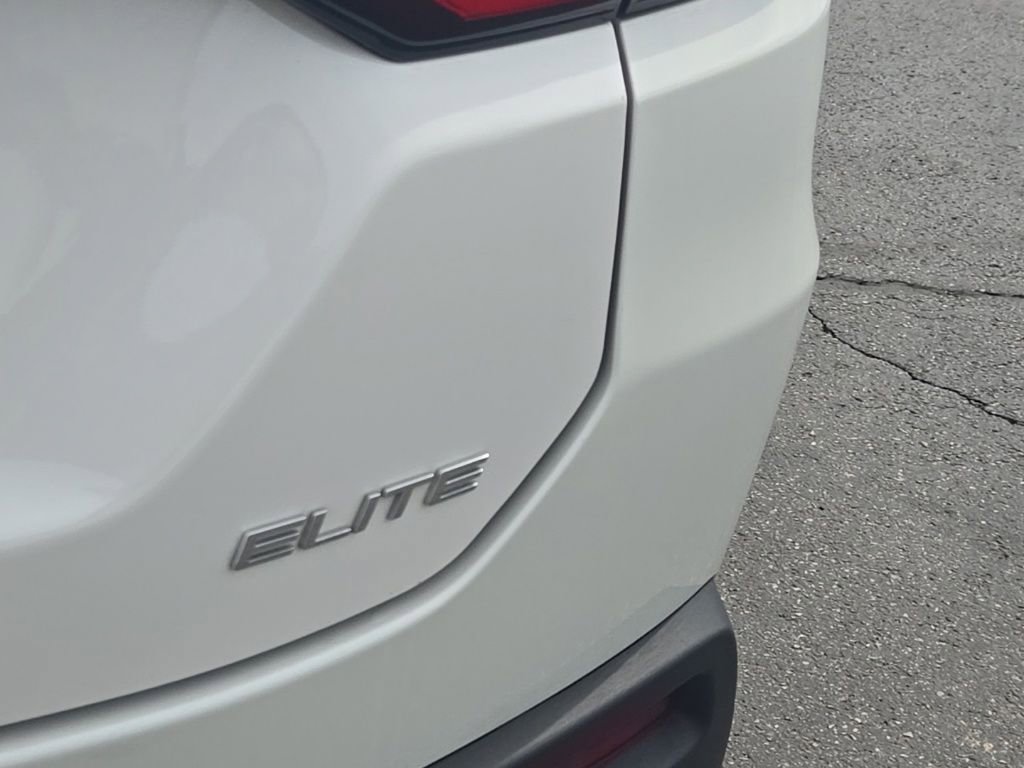 Certified 2024 Honda Pilot Elite image 8