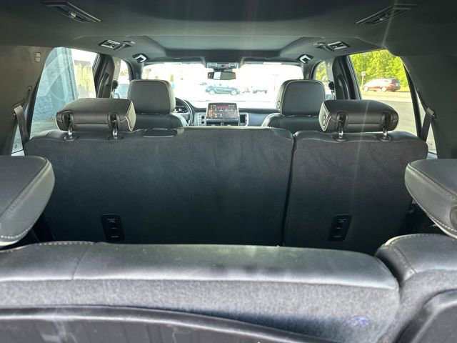 Used 2023 GMC Yukon SLT AWD/4WD image 21