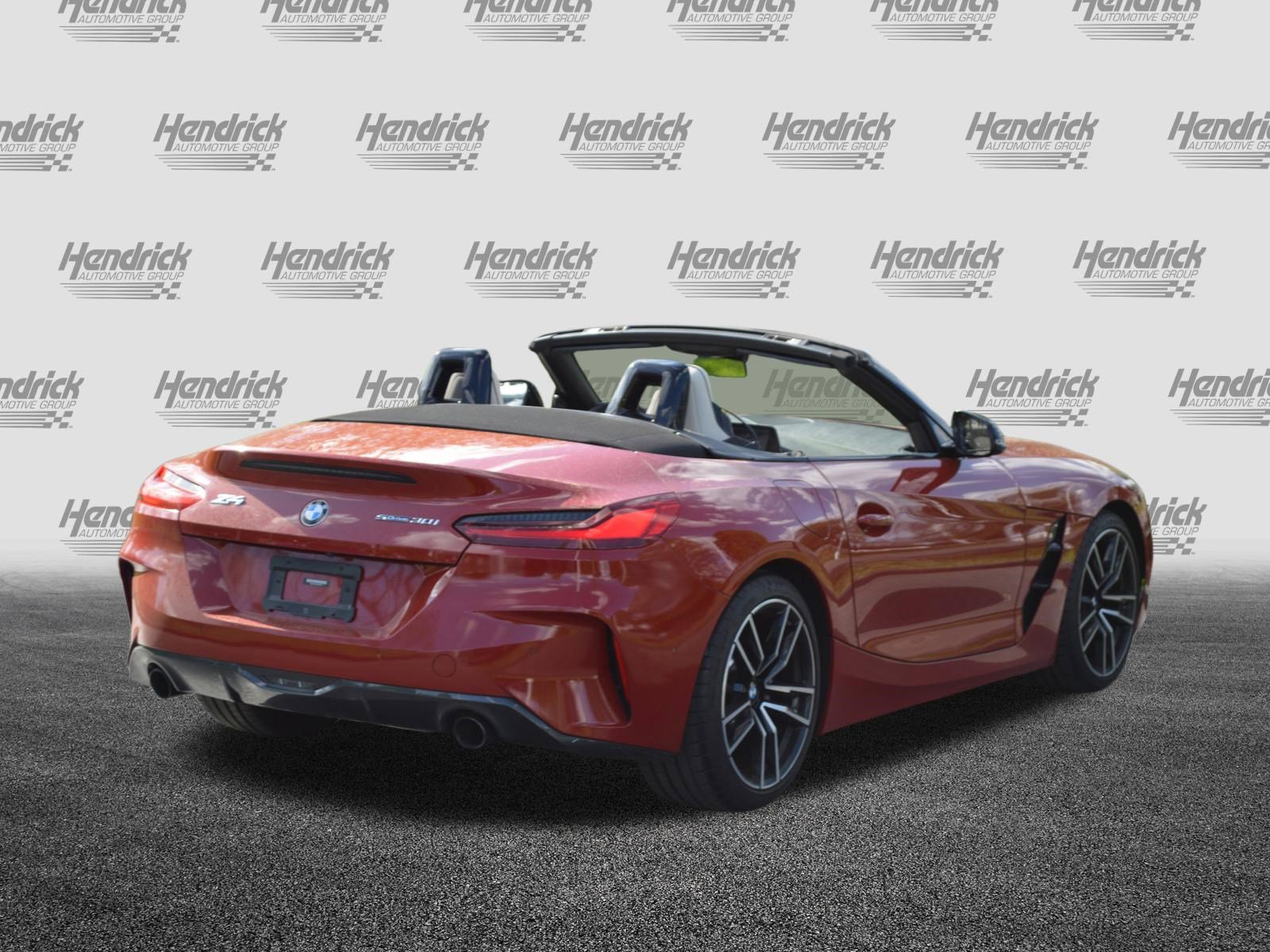 Used 2022 BMW Z4 sDrive30i w/ Premium Package image 11