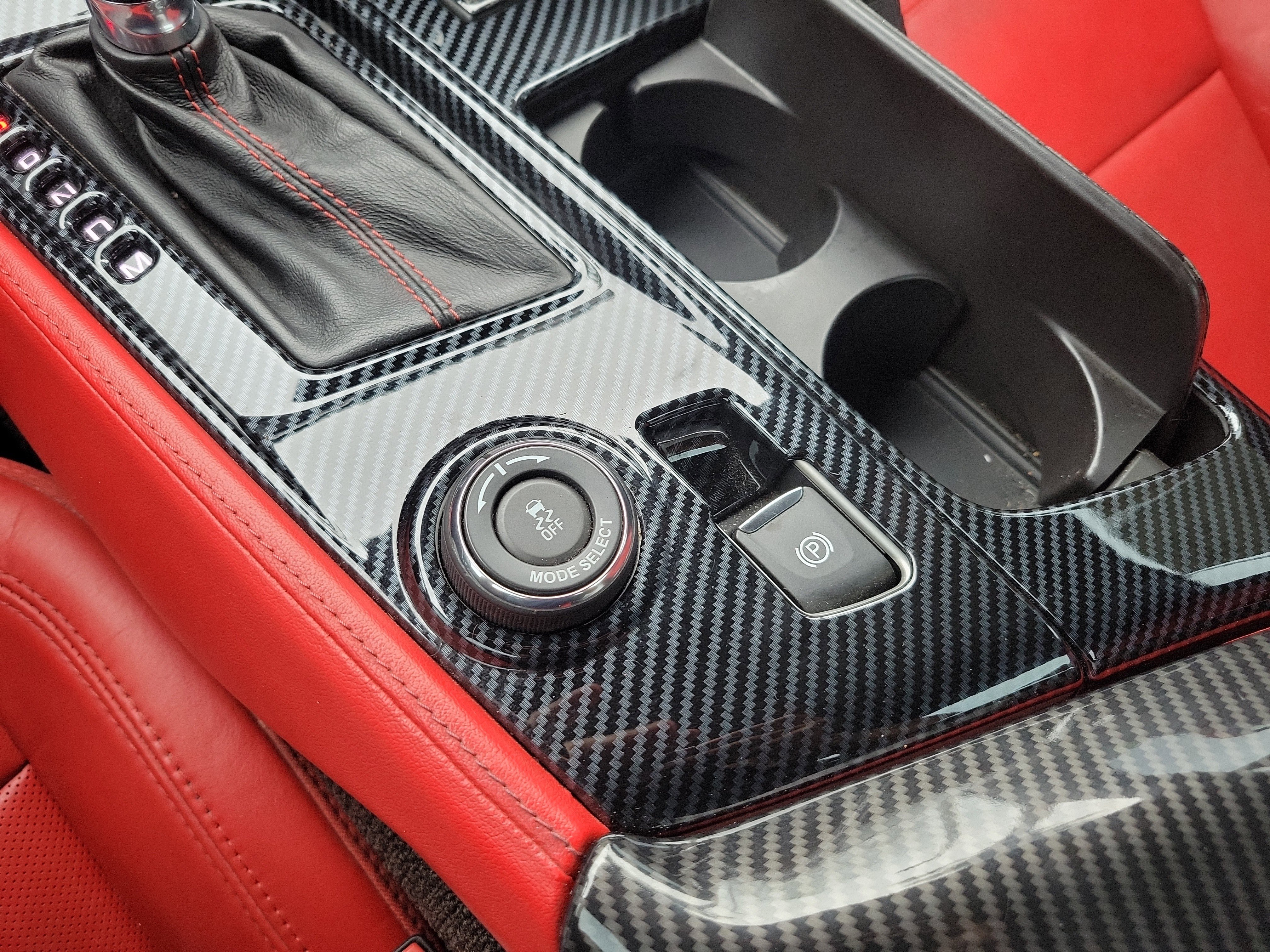 Used 2014 Chevrolet Corvette Stingray Convertible w/ 2LT Preferred Equipment Group RWD image 32