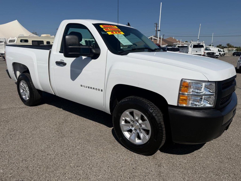 Used 2009 Chevrolet Silverado 1500 W/T AWD/4WD image 3