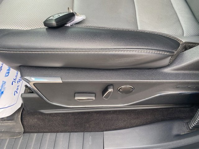 Used 2021 Ford F150 Lariat w/ Equipment Group 502A High image 18