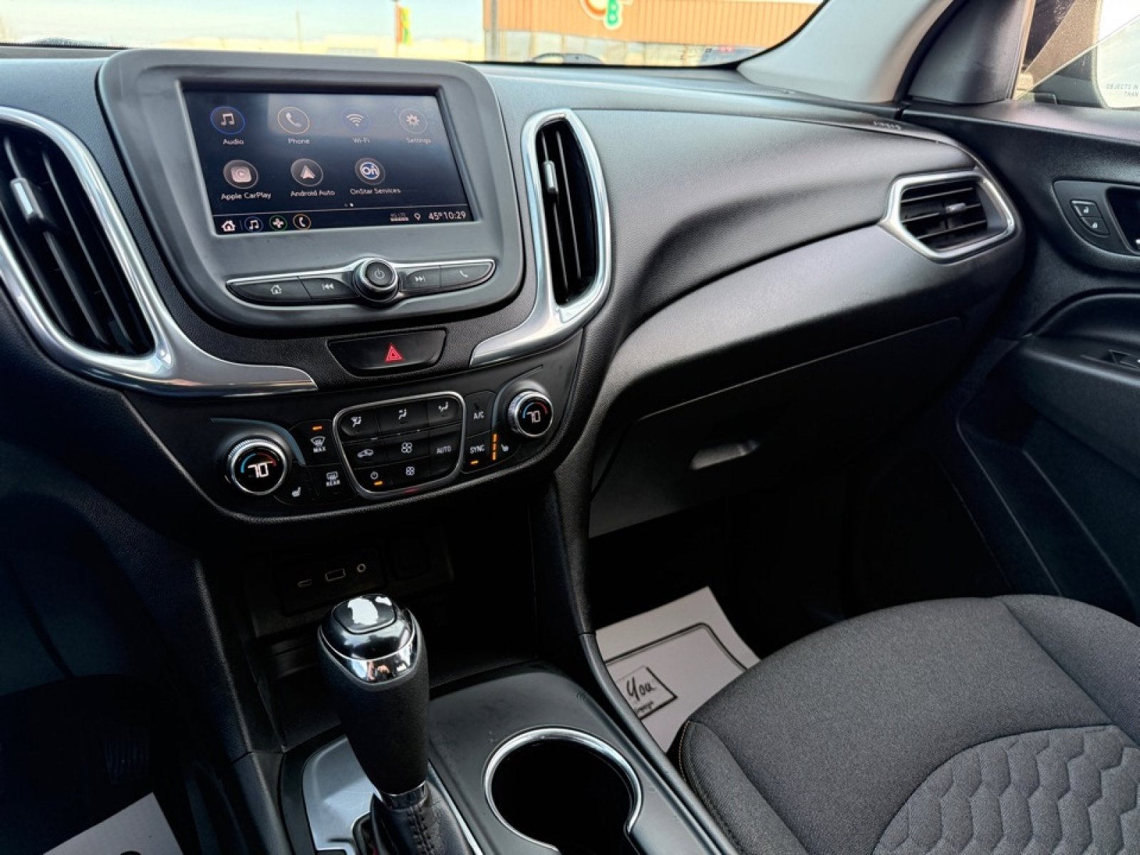 Used 2020 Chevrolet Equinox LT w/ Driver Convenience Package image 30