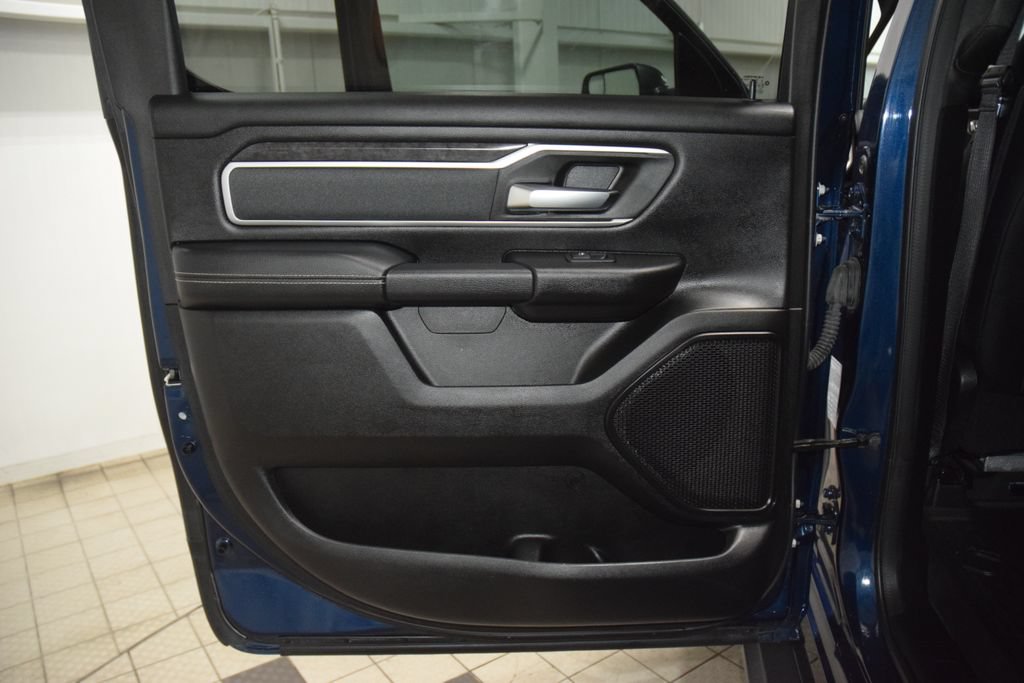 Used 2023 RAM 1500 Big Horn AWD/4WD image 55