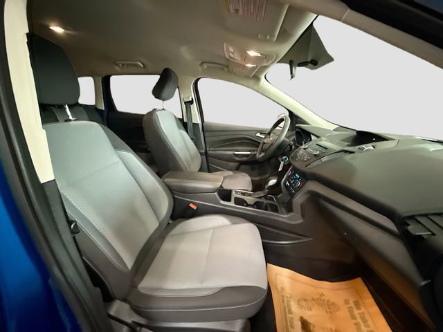 Used 2018 Ford Escape SE image 27