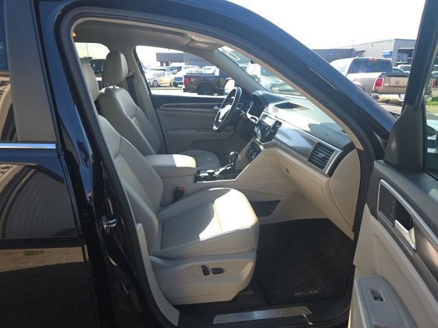 Used 2019 Volkswagen Atlas SEL AWD/4WD image 13