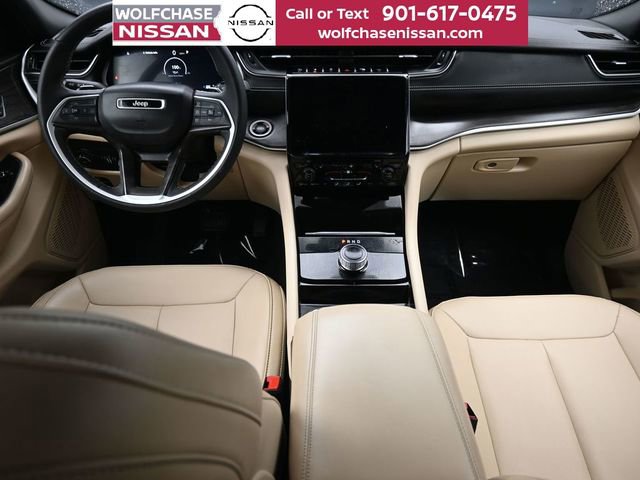 Used 2023 Jeep Grand Cherokee L Limited image 9