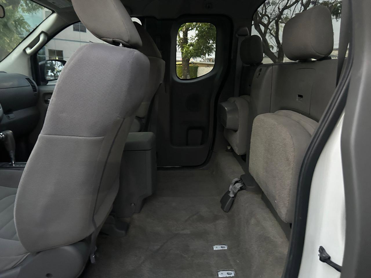 Used 2014 Nissan Frontier S image 14